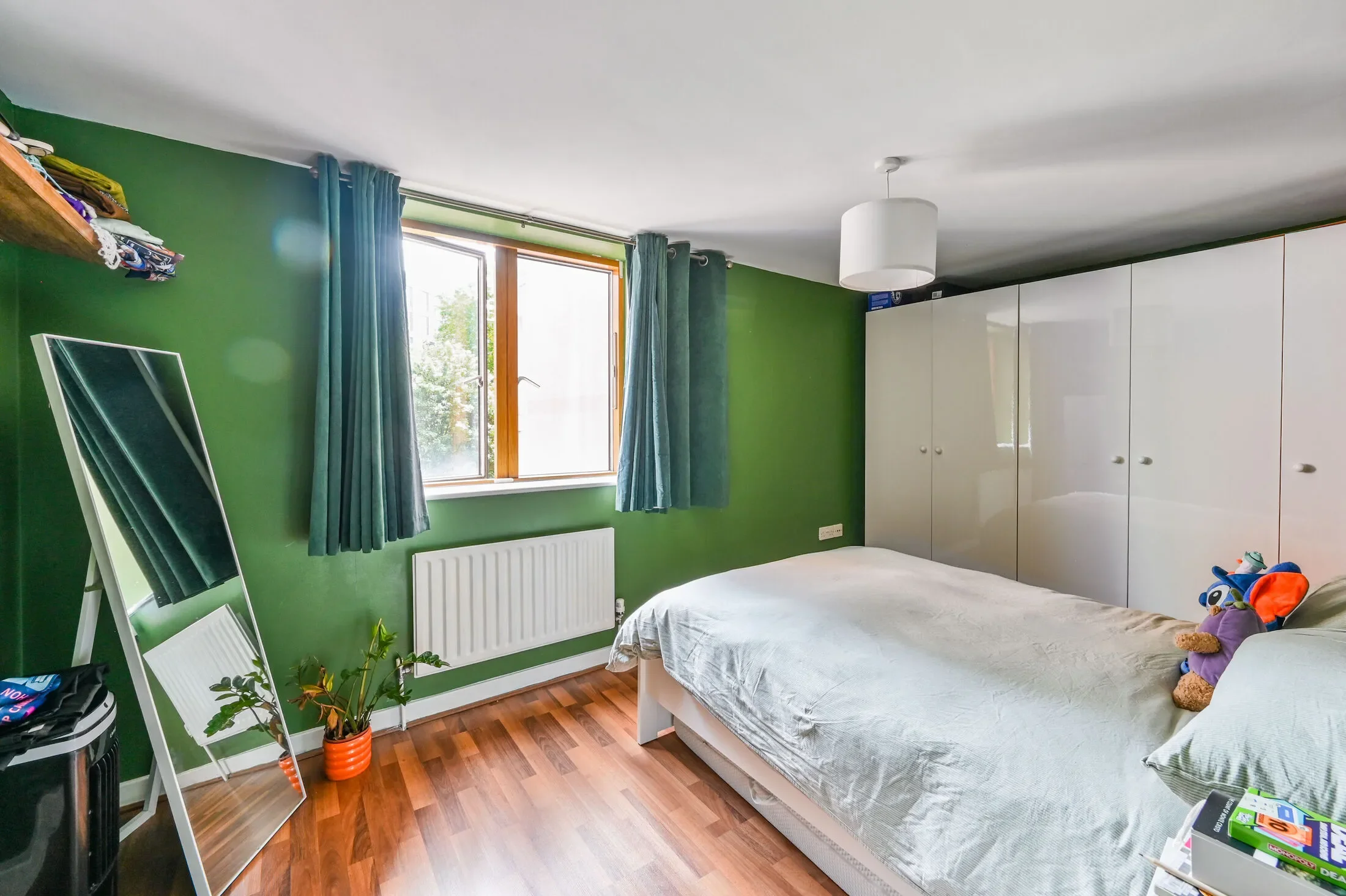 Flat Alfred Road in City of Westminster
