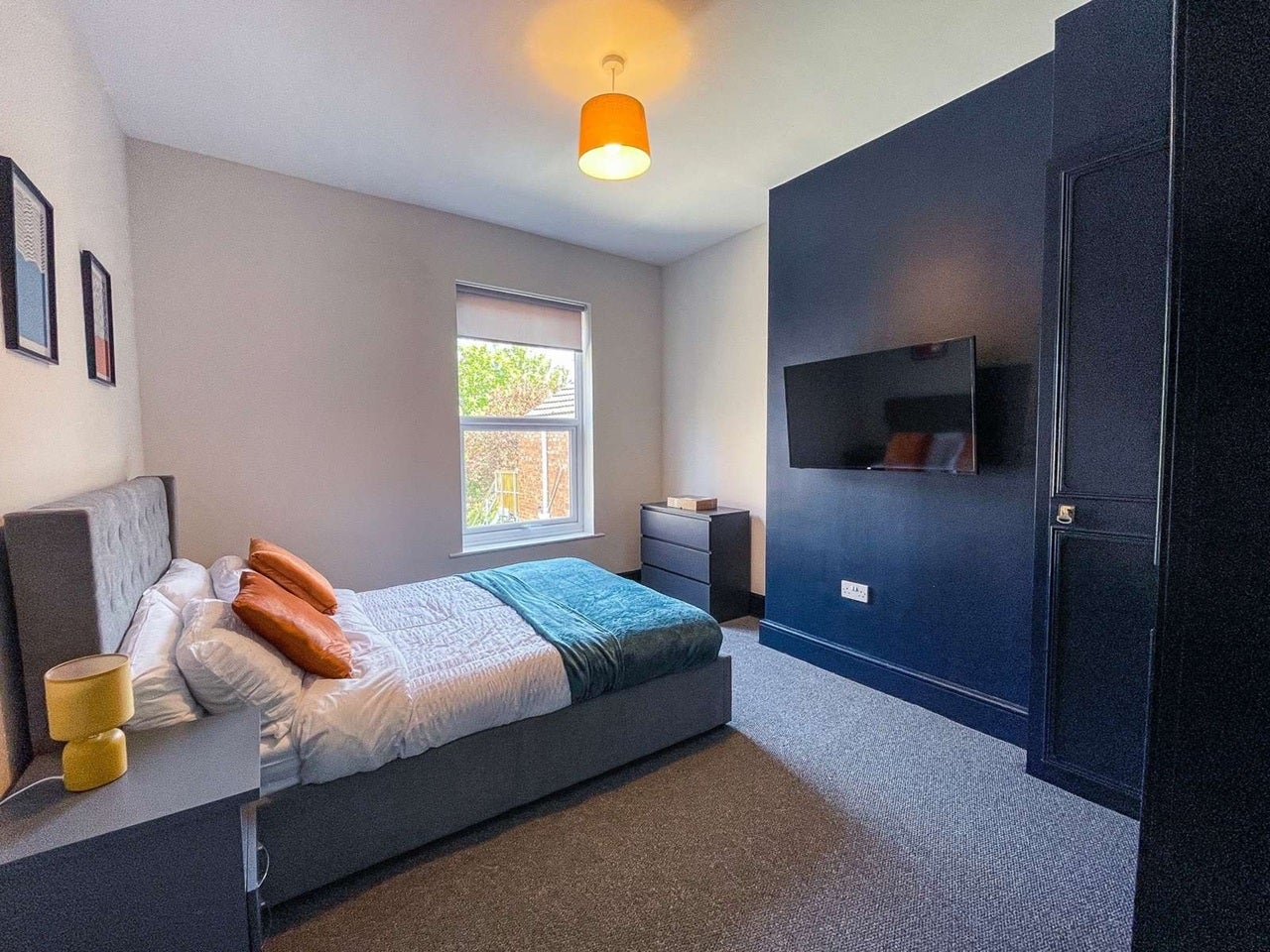 Room Chantry Lane in Grimsby