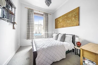 Flat Caledonian Road in Greater London