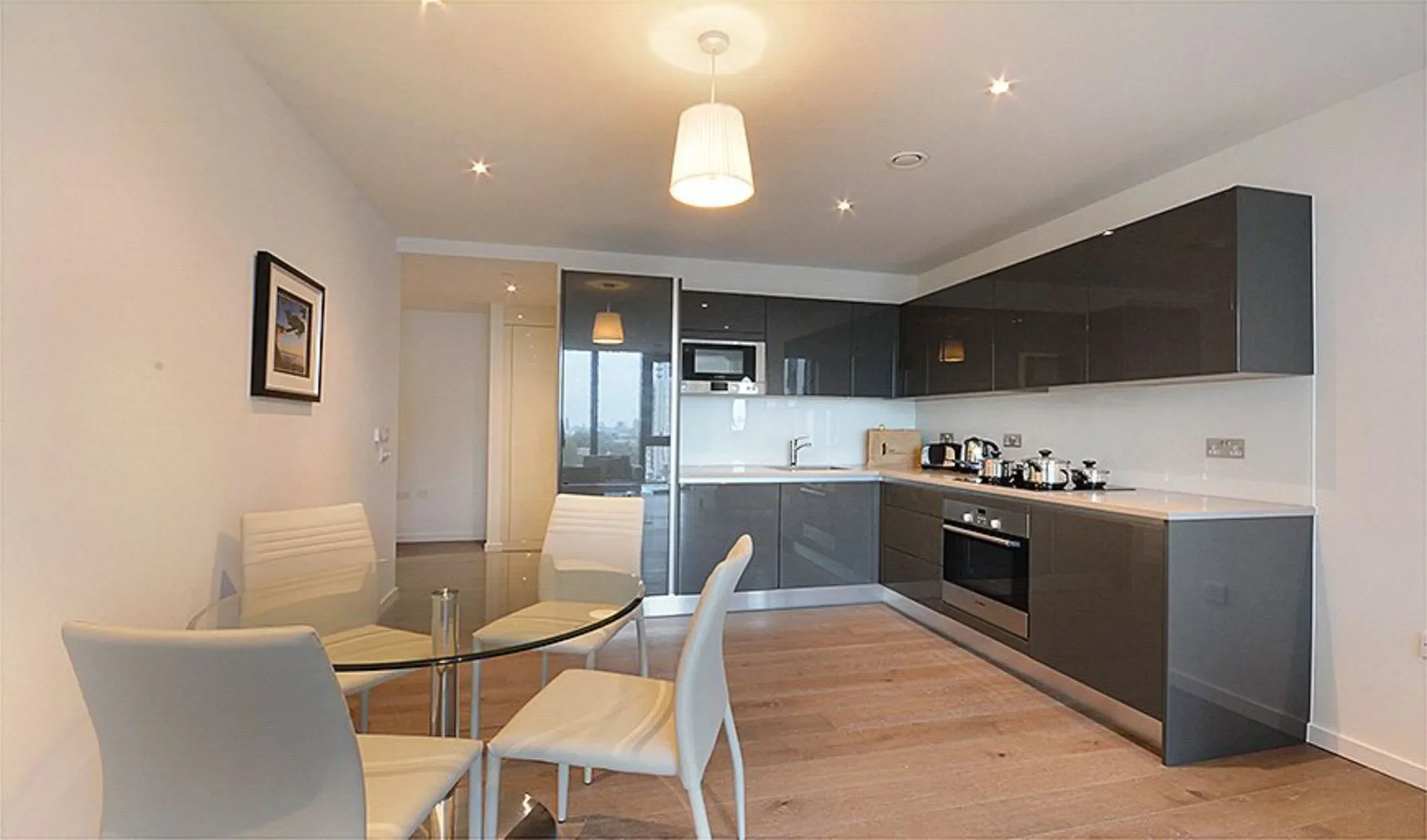 Flat St. Gabriel Walk in Greater London