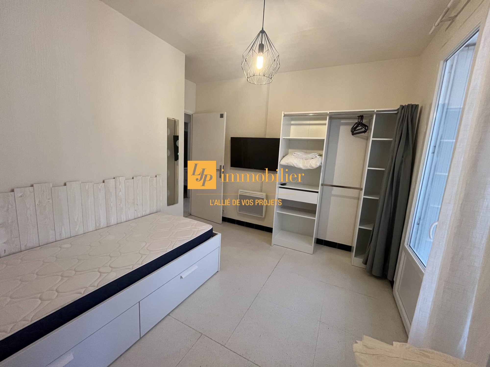 Chambre Rue des Quatre Seigneurs à Montpellier