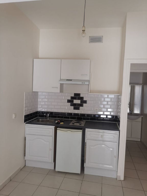 Flat Boulevard Saint-Simon in Drancy