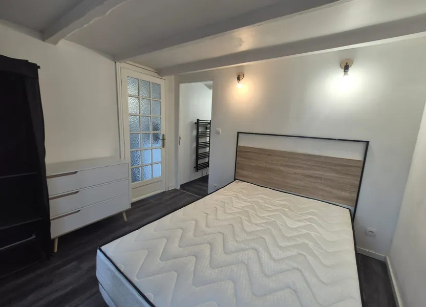 Flat Avenue Georges Guynemer in Mazamet