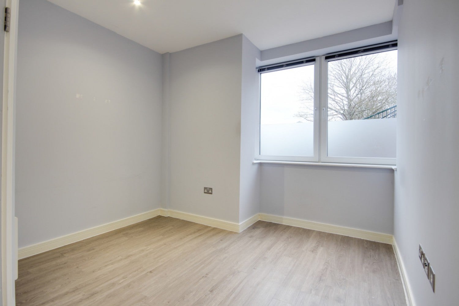 Flat The Ring in Bracknell