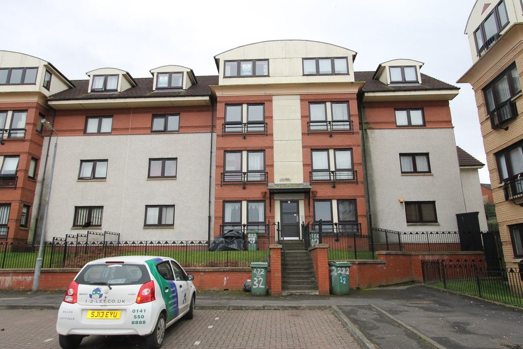 Flat Royston Road in Glasgow