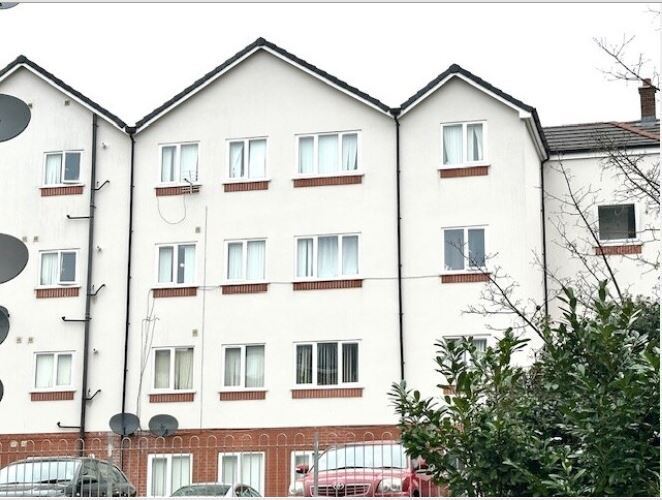 Flat Wistaston Road in Crewe