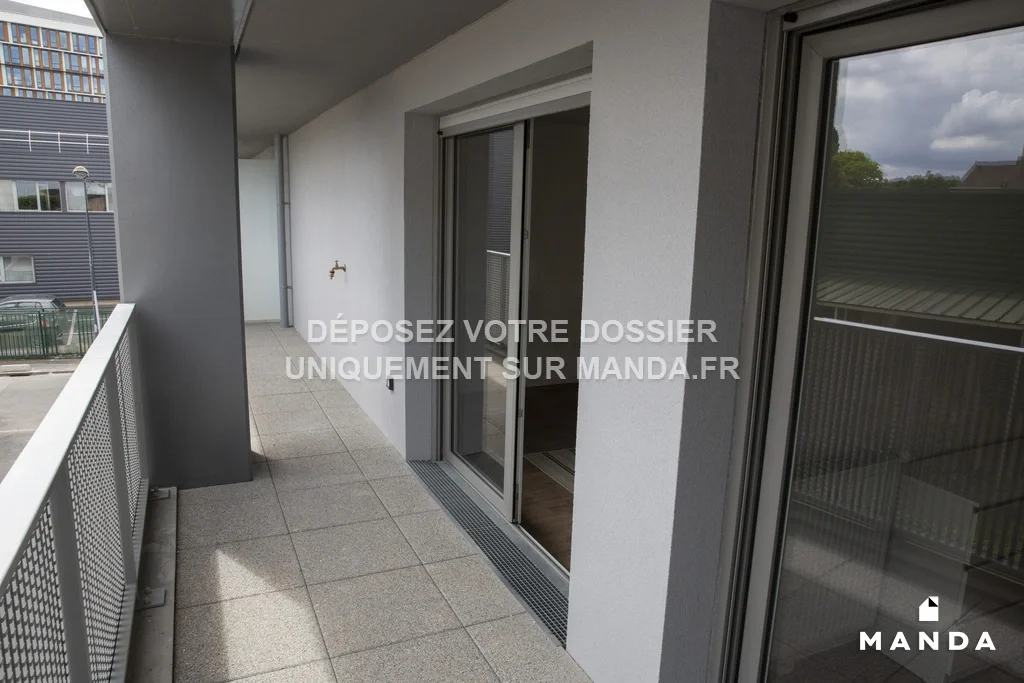 Flat Rue Gisèle Halimi in Fontenay-sous-Bois
