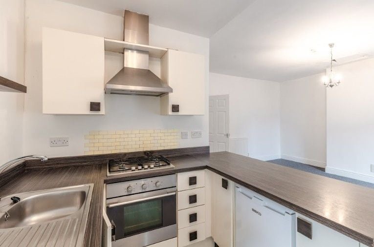 Flat Alexandra Road in Crosby