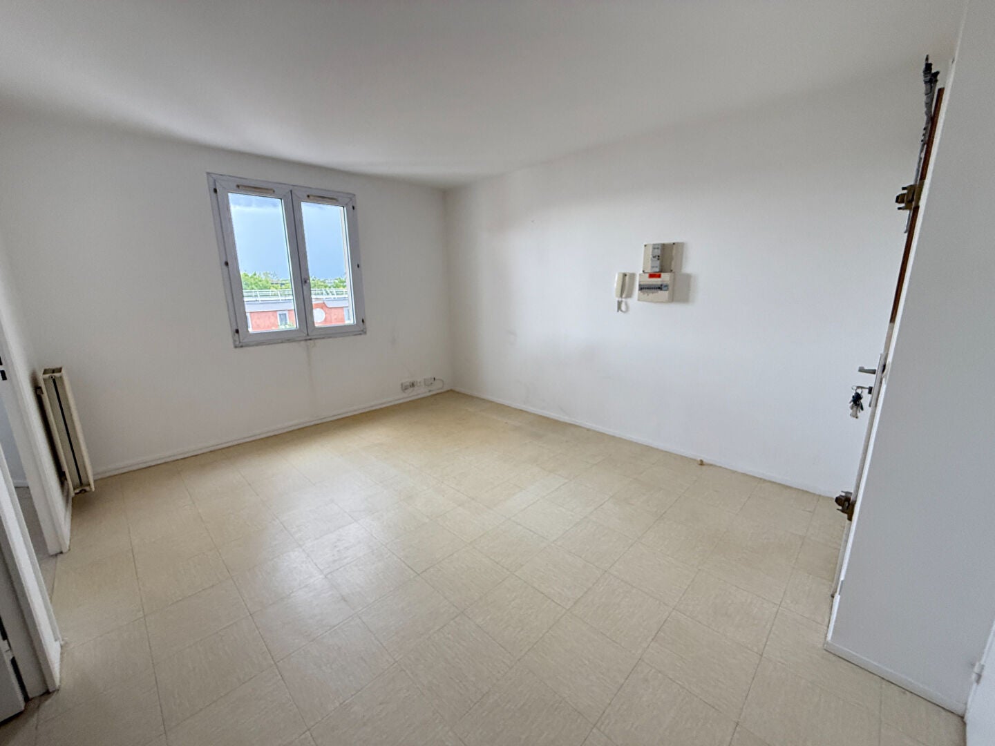 Flat Rue de Bruxelles in Élancourt