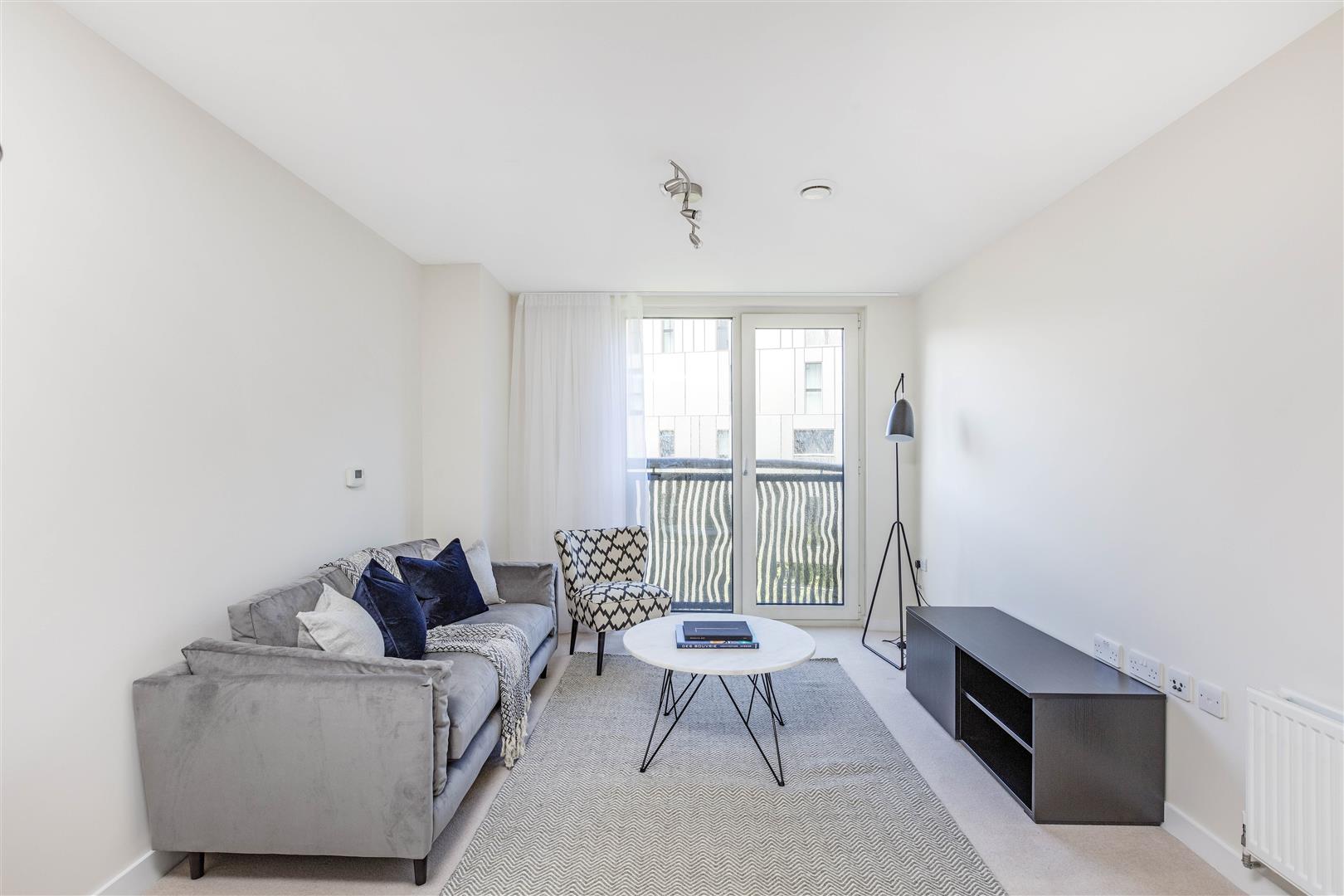 Flat Gatliff Road in City of Westminster