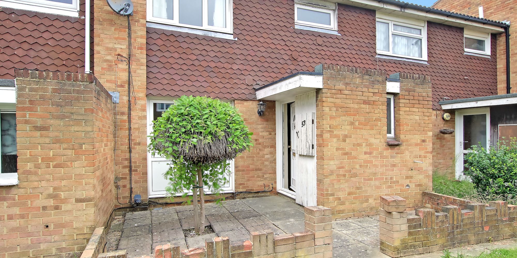 House Twyne Close in Crawley