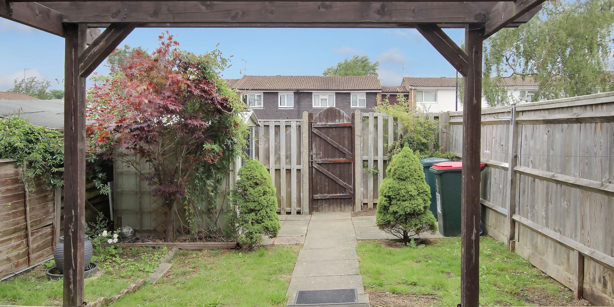 House Twyne Close in Crawley