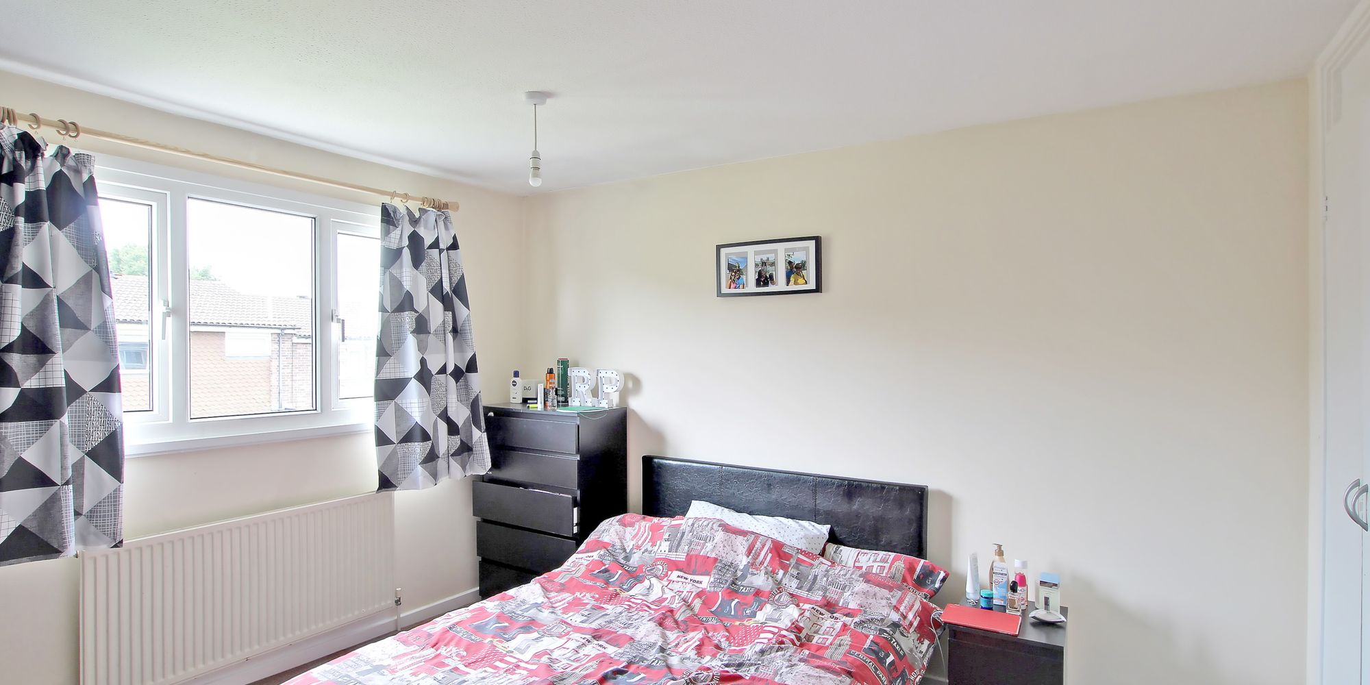 House Twyne Close in Crawley