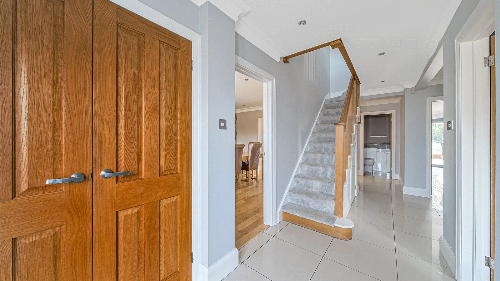 House Bradmore Way in Welwyn Hatfield