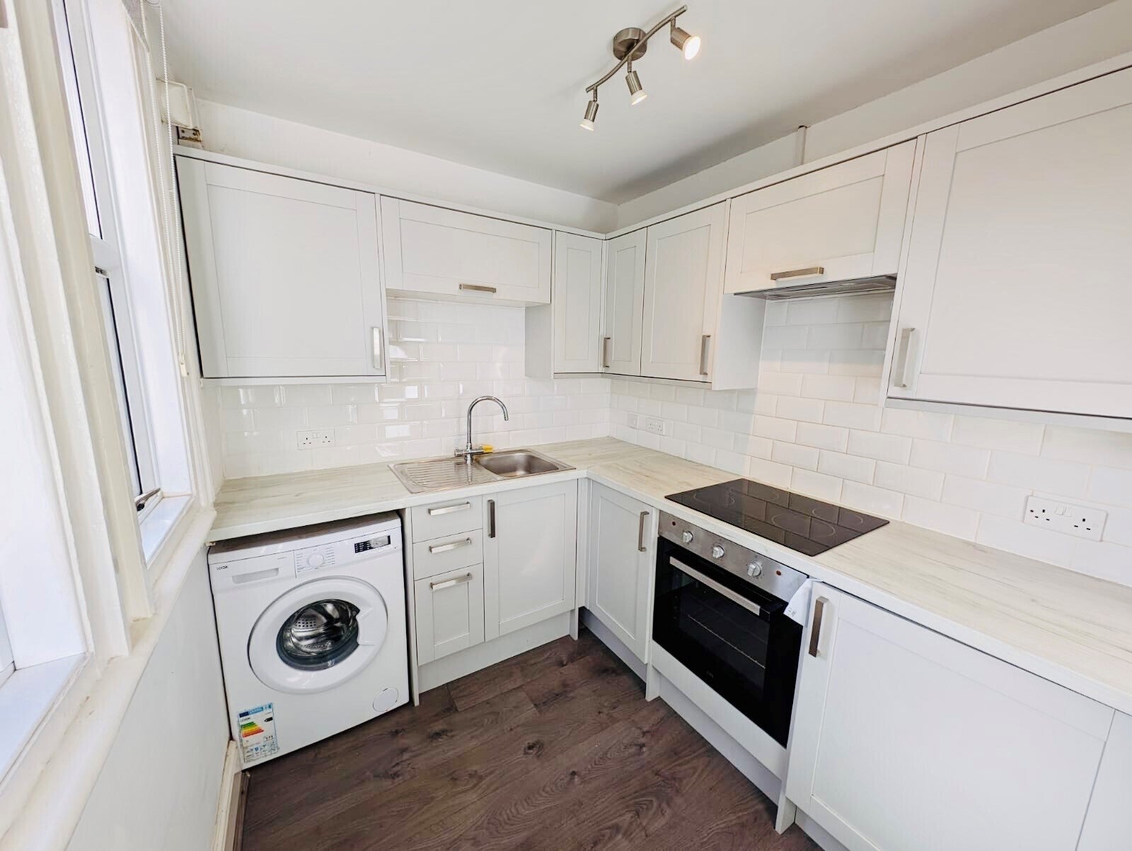 Flat Aldwick Close in Royal Leamington Spa