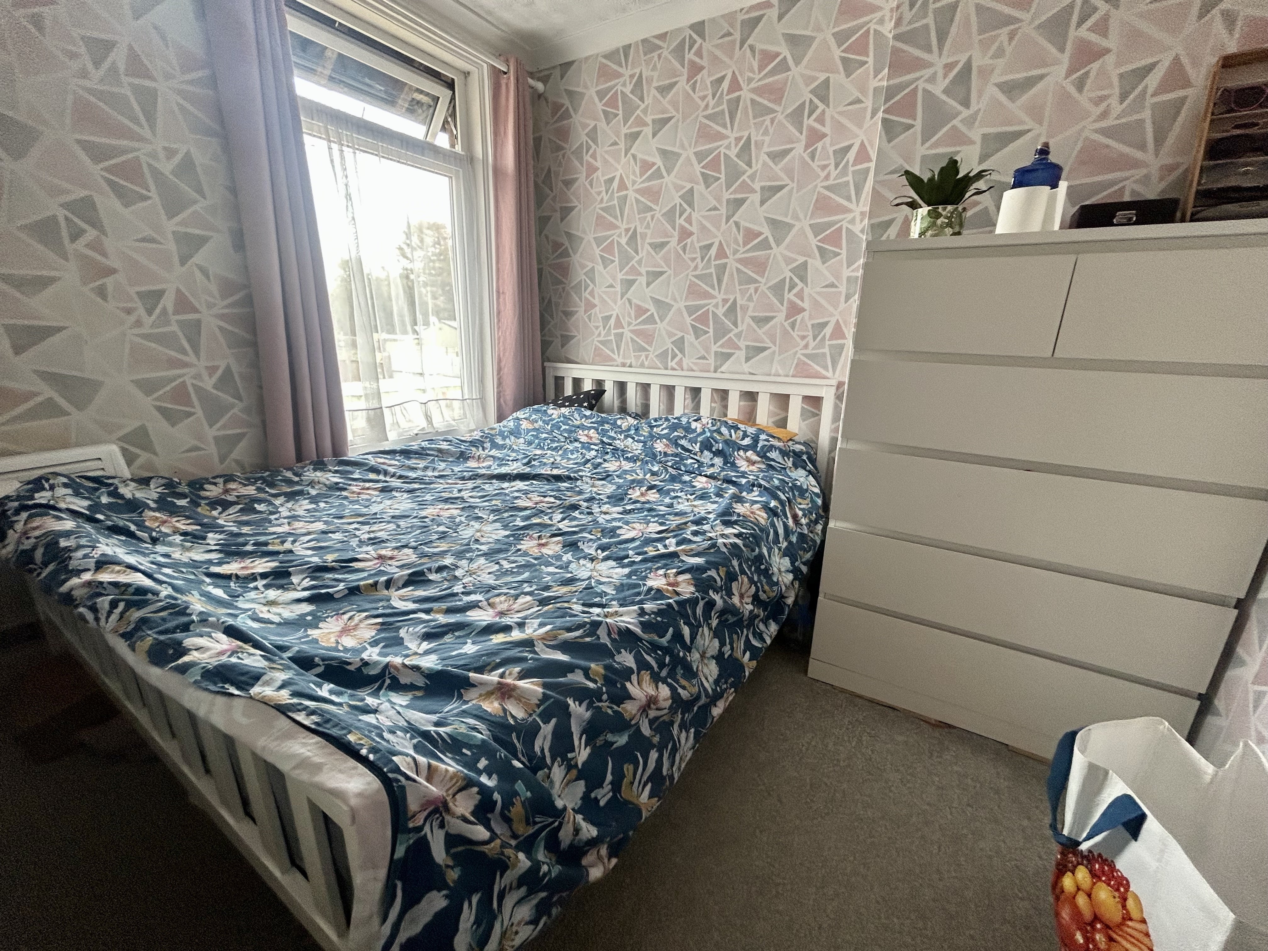 Flat Essex Road in Arun