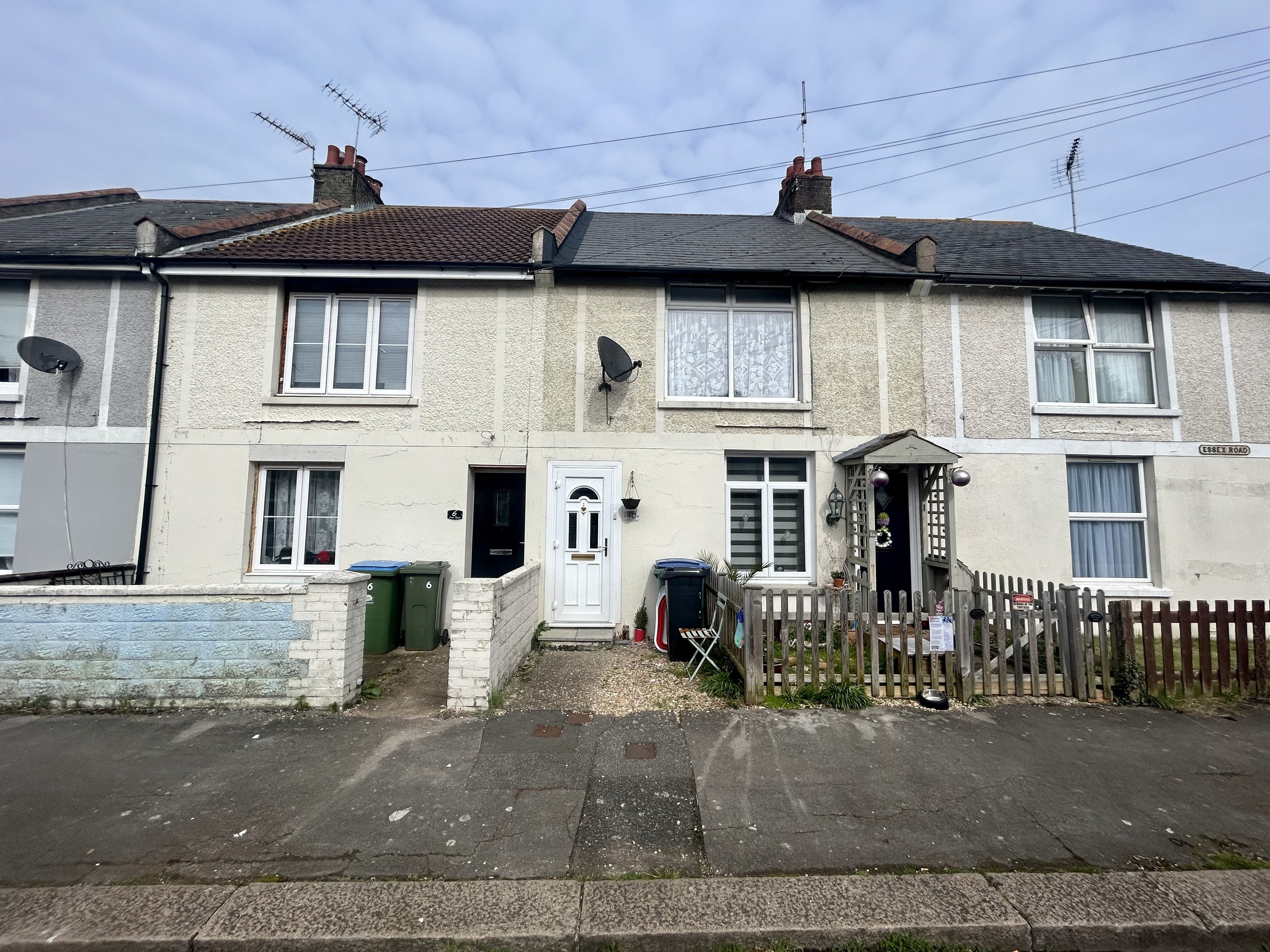 Flat Essex Road in Arun