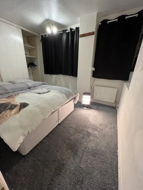 Room Ghyllgrove in Basildon