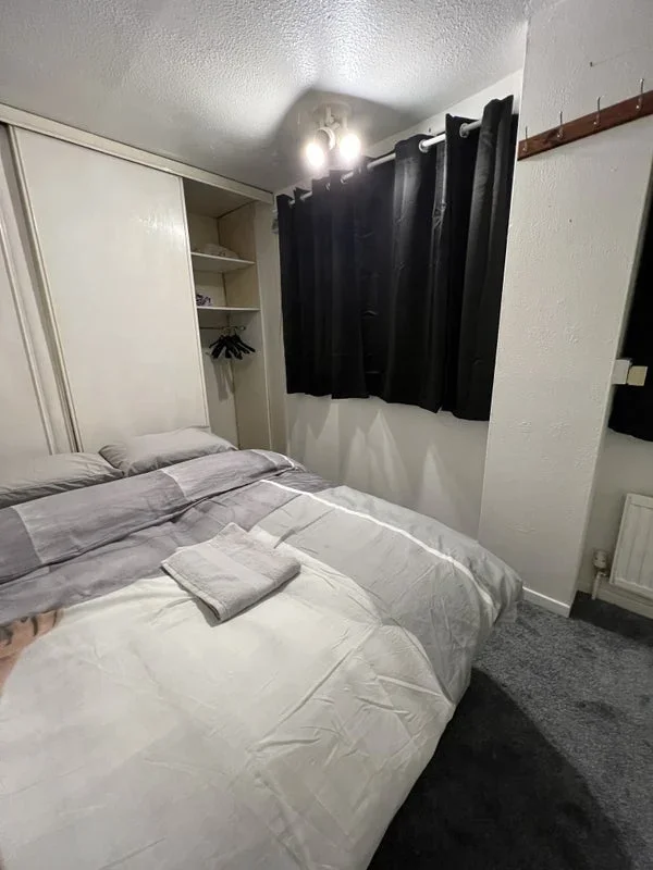 Room Ghyllgrove in Basildon