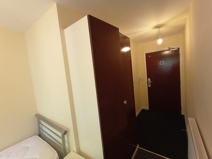Room Roger Dudman Way in Oxford