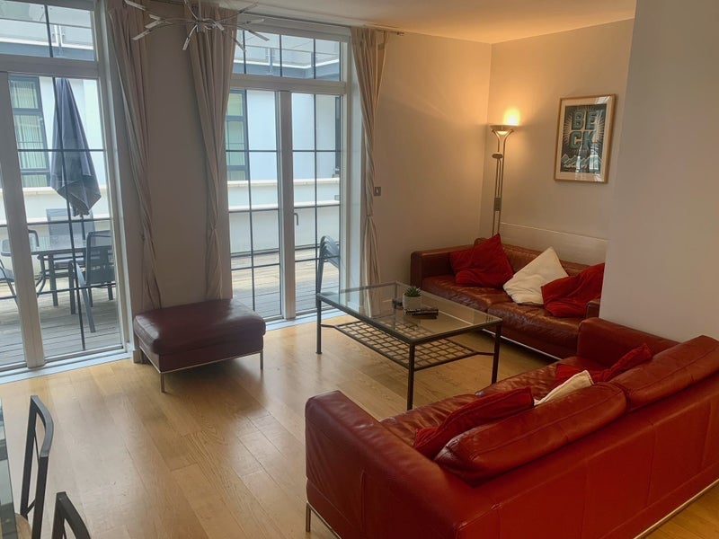 Room York Road in Greater London