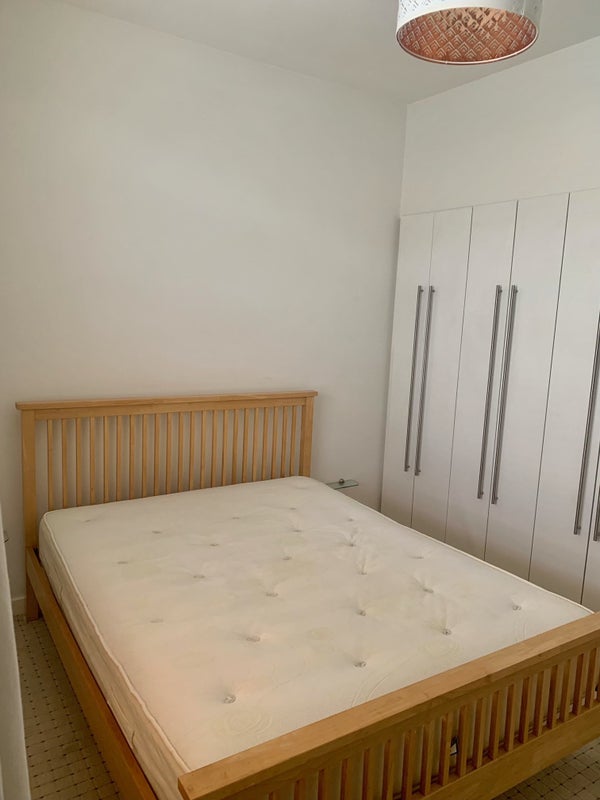 Room York Road in Greater London