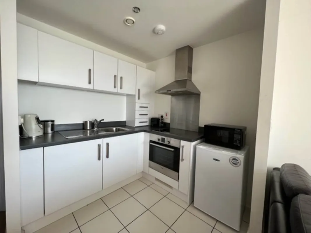 Flat Overstone Court in Cardiff