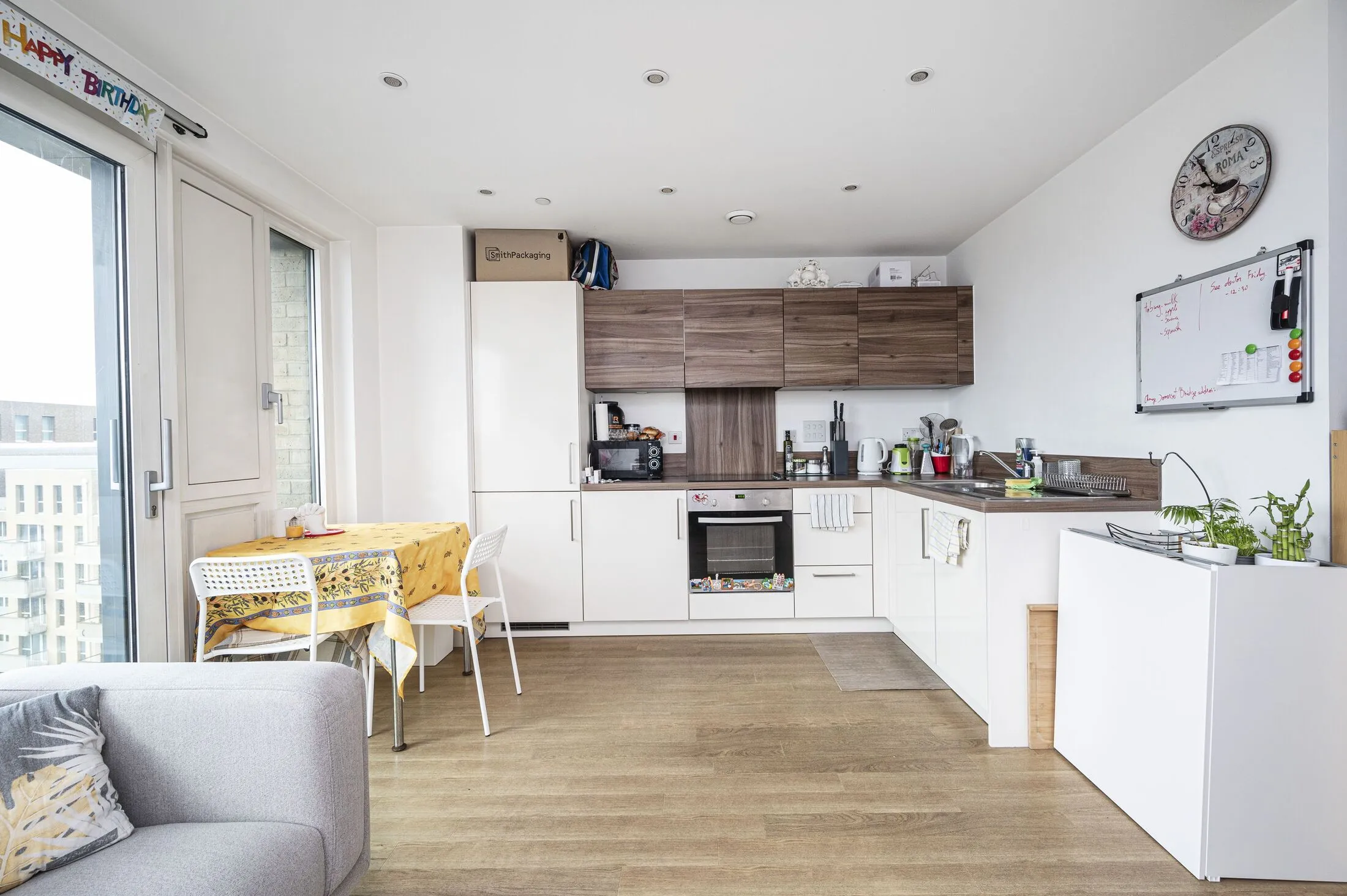 Flat Harston Walk in Greater London