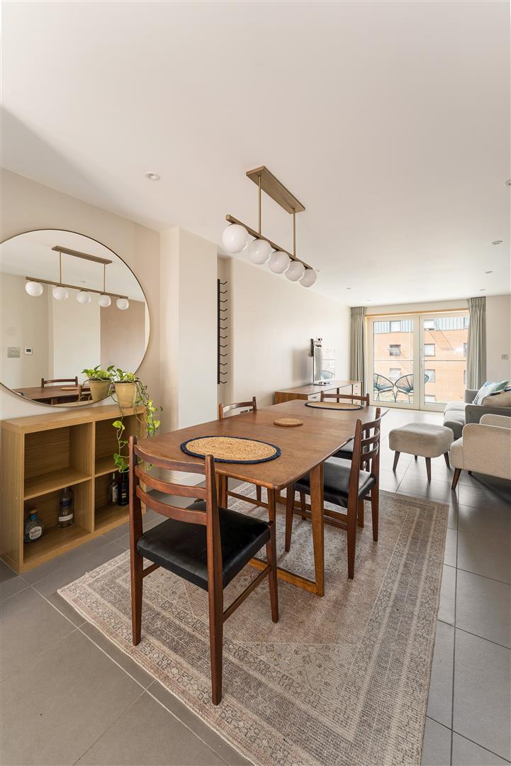 Flat Upper Clapton Road in Greater London