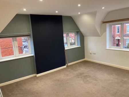 Flat Harlaxton Road in South Kesteven