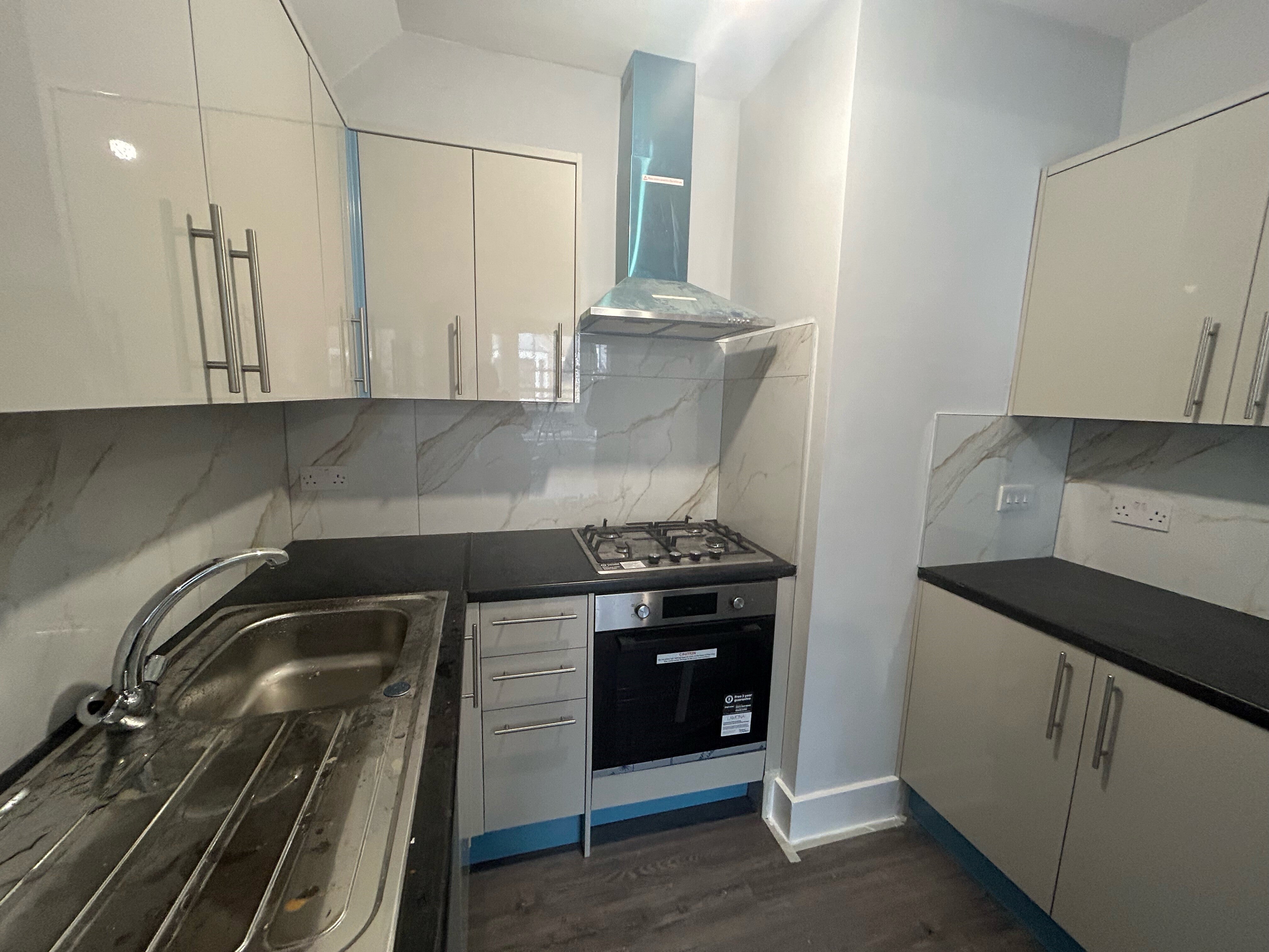 Flat Clarendon Road in Lancaster