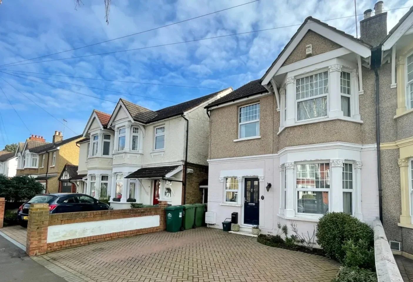 House Rosefield Road in Borough of Spelthorne