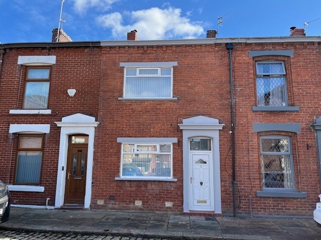 House Clyde Street in Blackburn