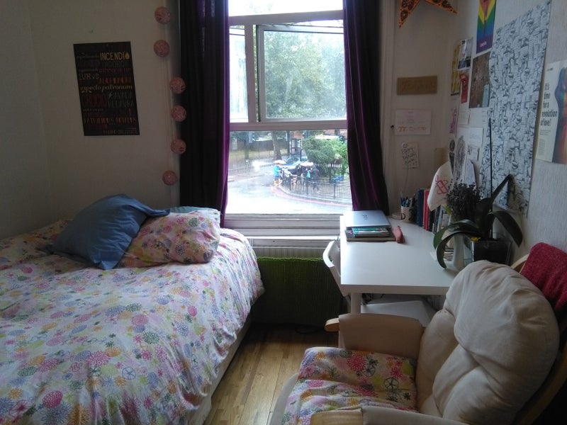 Room Lower Clapton Road in Greater London