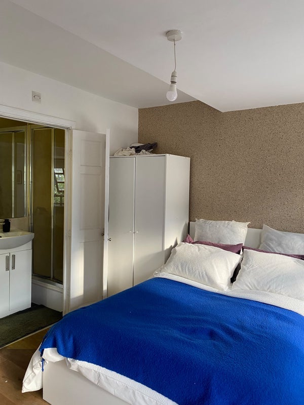 Room Rope Street in Greater London