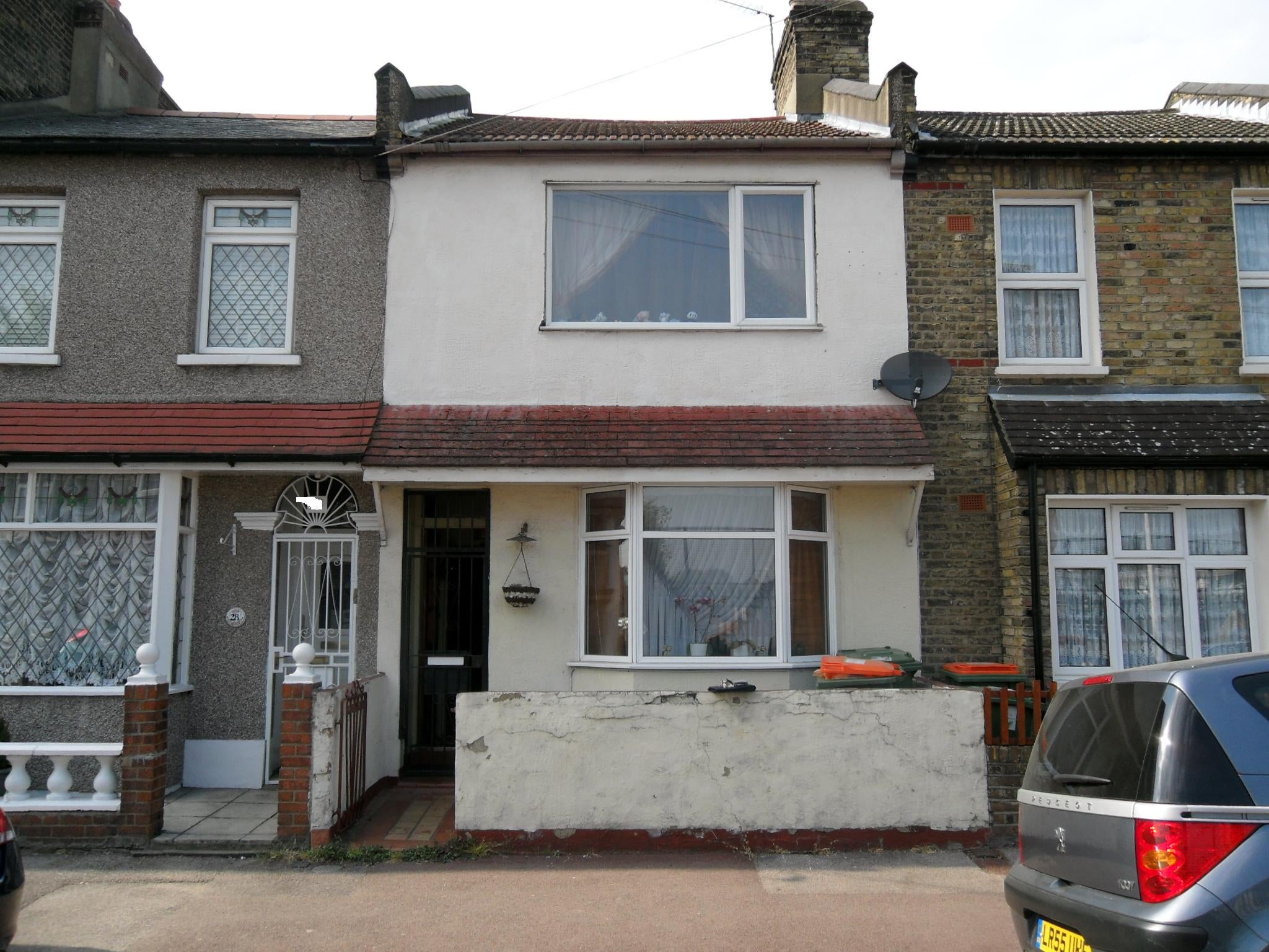 House Barking Road in Greater London