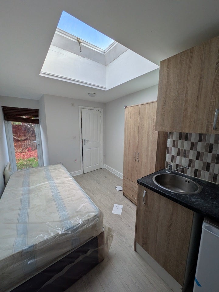 Flat Elfrida Crescent in Greater London