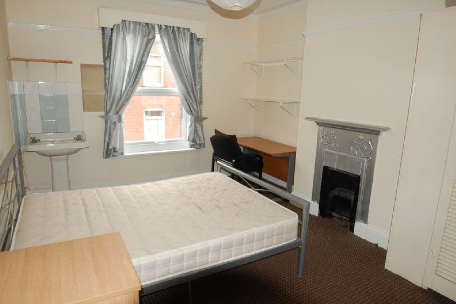 House Manor Terrace in Leeds