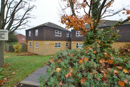 Flat Smarts Green in Cheshunt