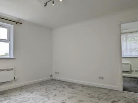 Flat Smarts Green in Cheshunt