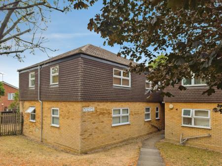 Flat Smarts Green in Cheshunt