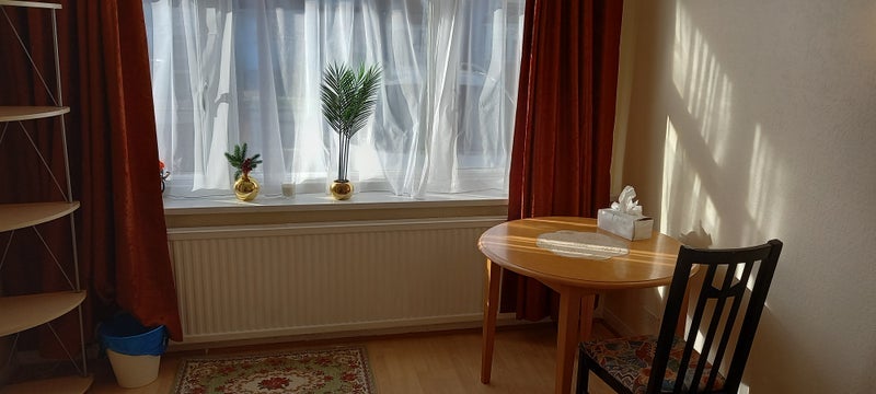 Room Westway in Greater London