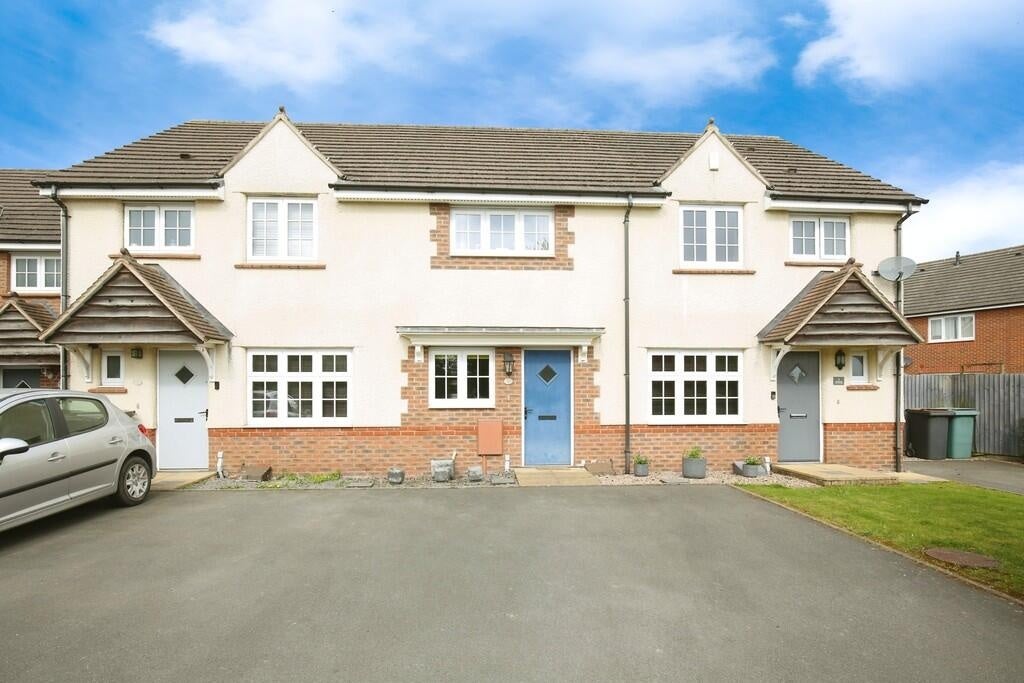 House Corrib Road in Nuneaton and Bedworth