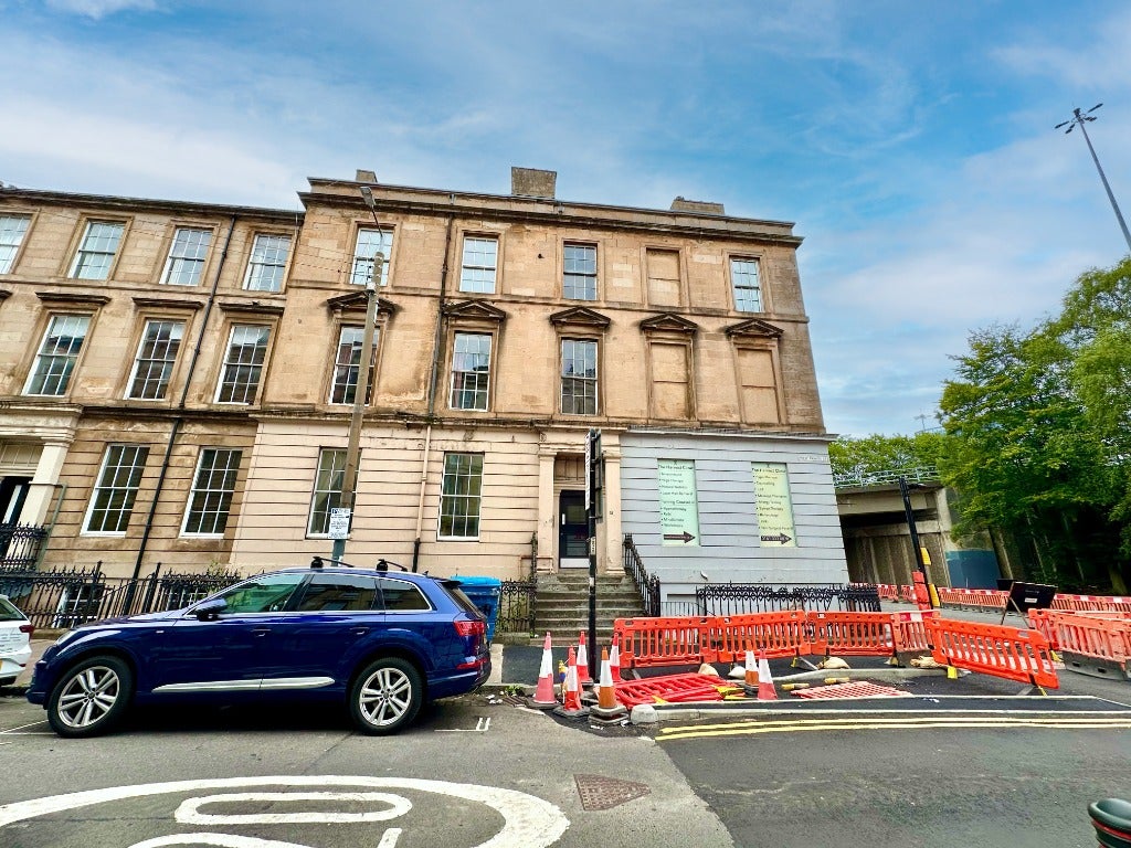 Flat West Princes Street in Glasgow