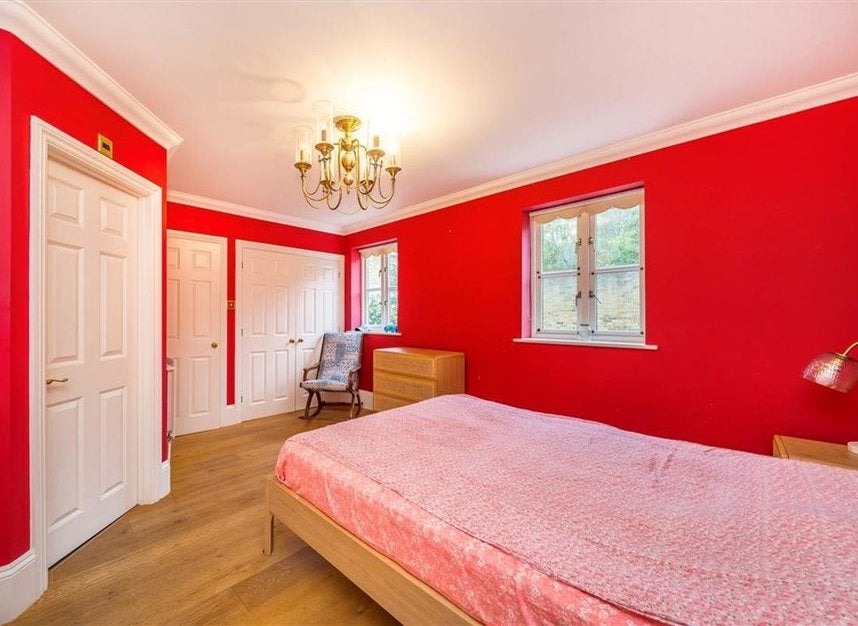 House King George Street in Greater London