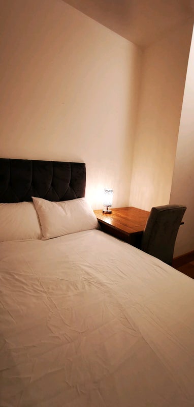 Room Calthorpe Street in Greater London