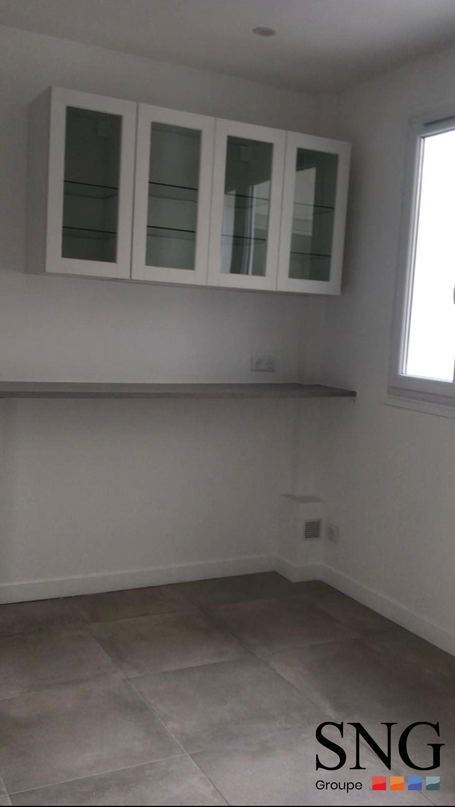 Appartement Rue Anatole de la Forge à Paris