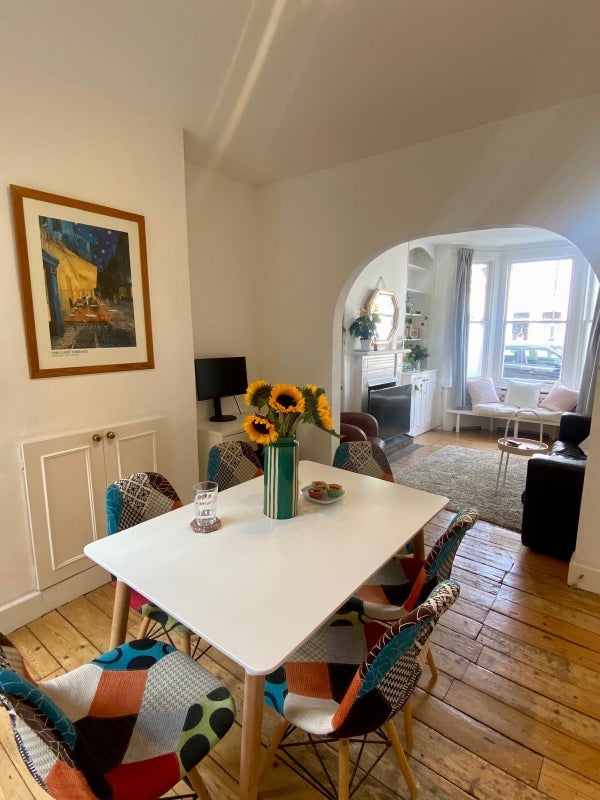 Room Disbrowe Road in Greater London