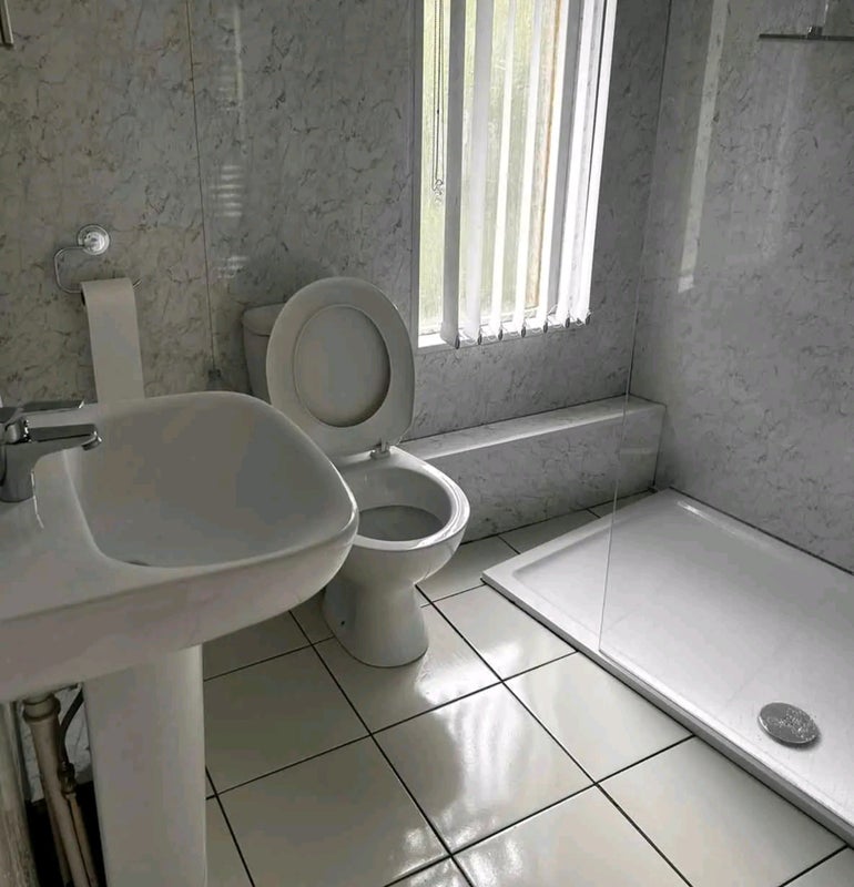 Room Tower Street in Heywood