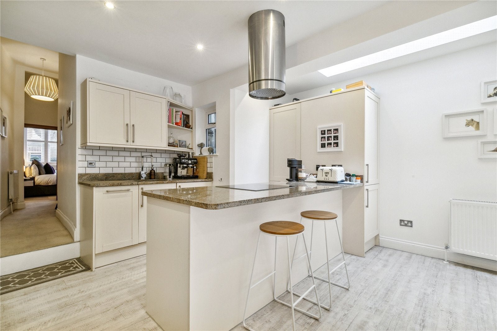 Flat Galesbury Road in Greater London